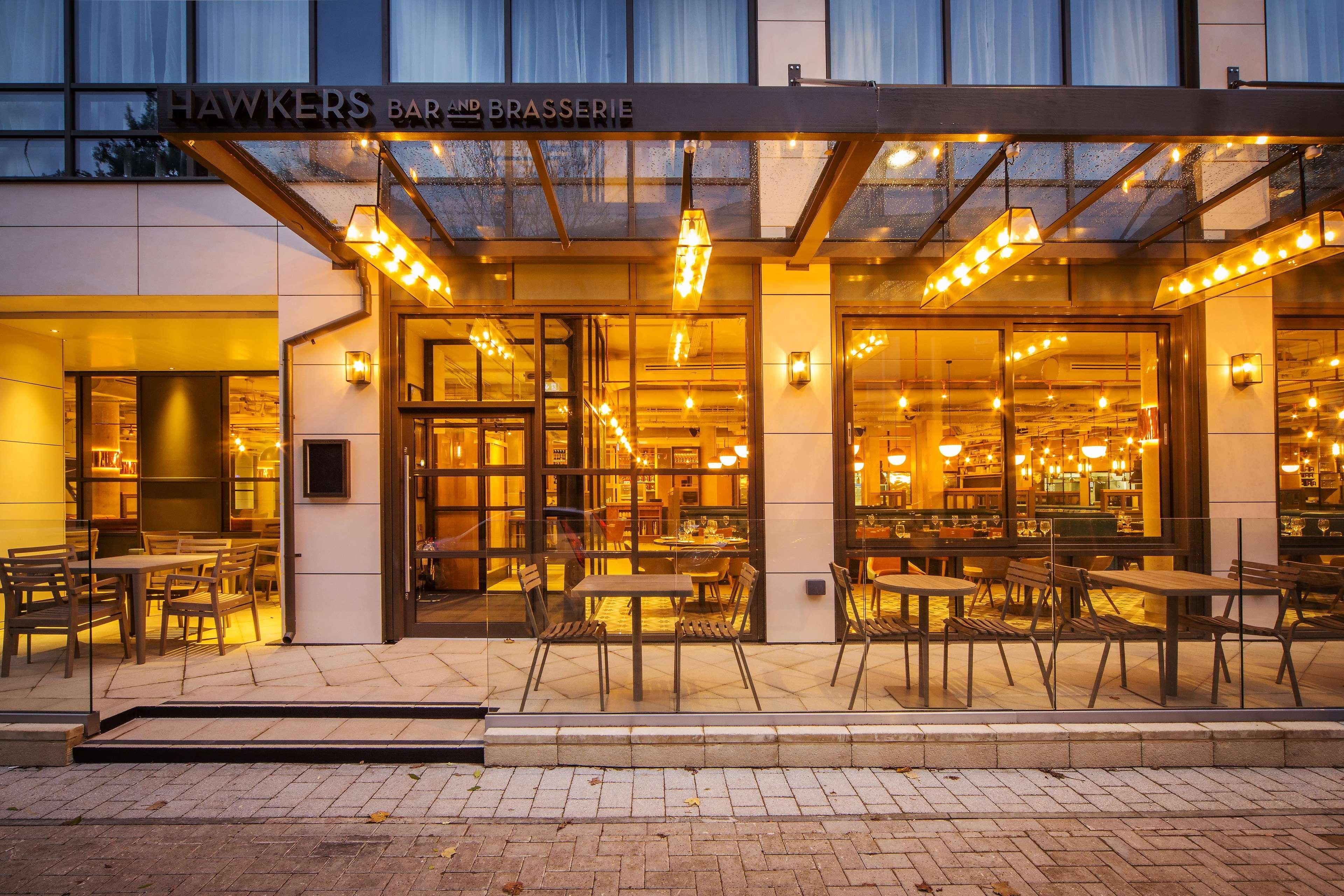 Doubletree By Hilton London Kingston Upon Thames Hotel Kingston upon Thames  Kültér fotó