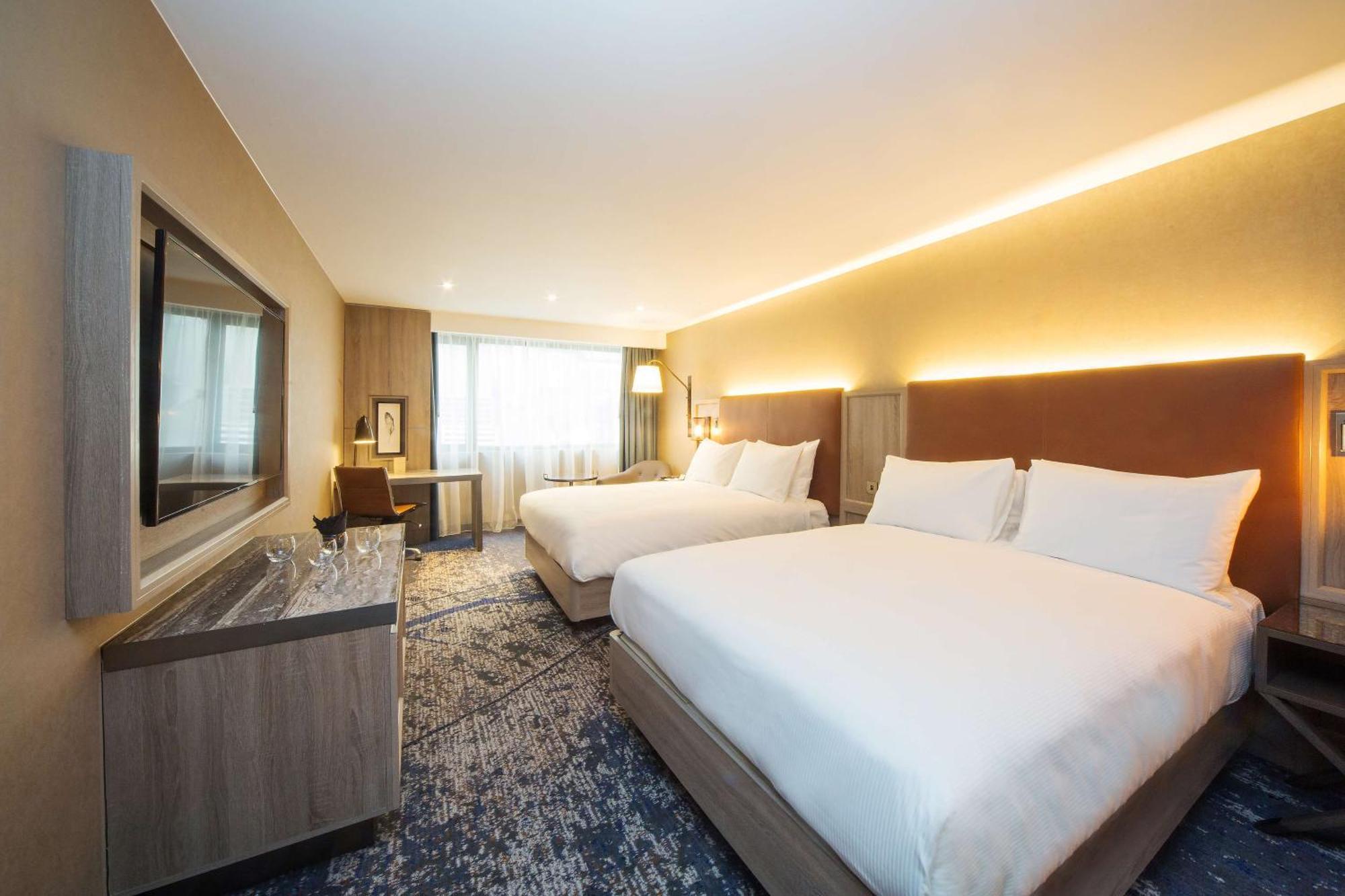 Doubletree By Hilton London Kingston Upon Thames Hotel Kingston upon Thames  Kültér fotó