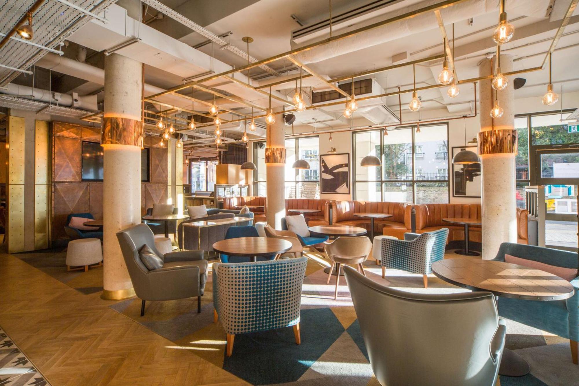 Doubletree By Hilton London Kingston Upon Thames Hotel Kingston upon Thames  Kültér fotó