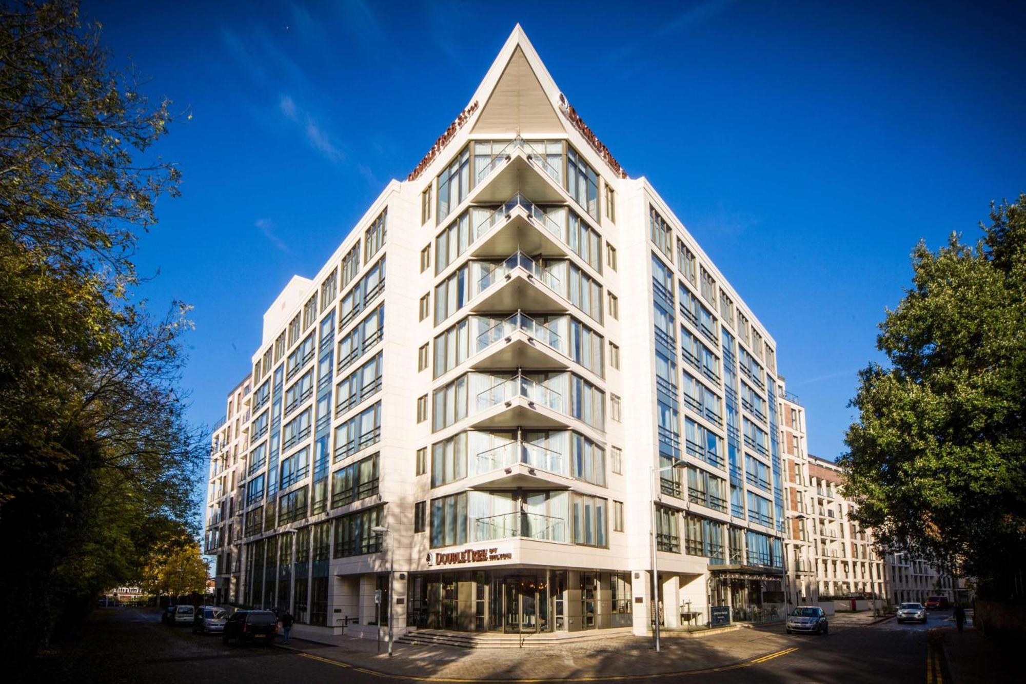 Doubletree By Hilton London Kingston Upon Thames Hotel Kingston upon Thames  Kültér fotó