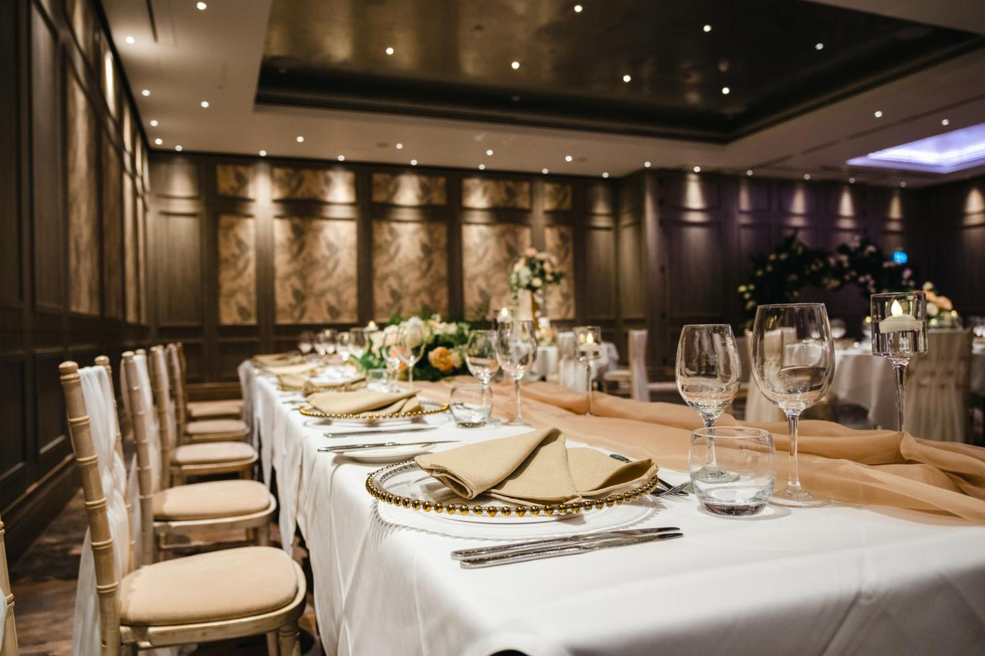 Doubletree By Hilton London Kingston Upon Thames Hotel Kingston upon Thames  Kültér fotó